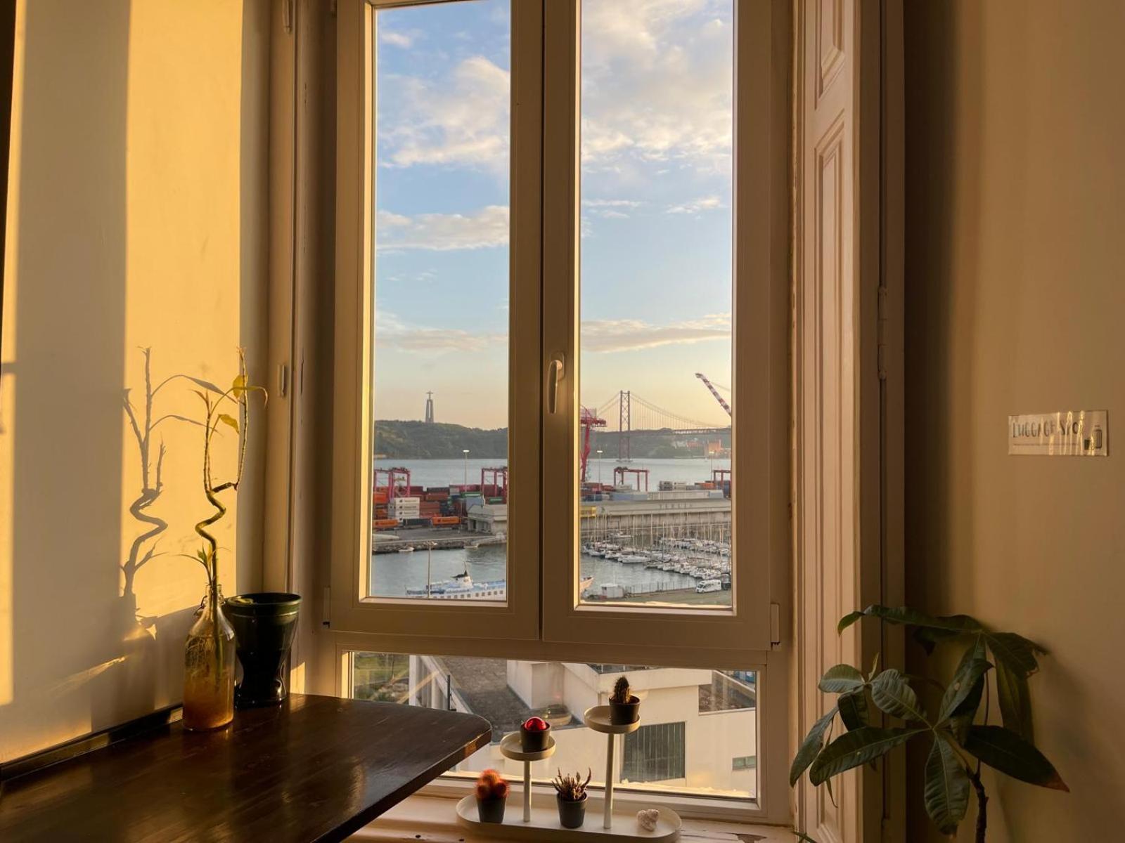 Embassy Arriaga Private Elegance Rooms In Stylish Shared Apartment Lissabon Exterior foto