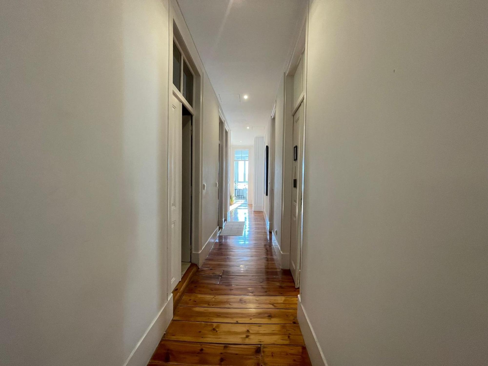 Embassy Arriaga Private Elegance Rooms In Stylish Shared Apartment Lissabon Exterior foto