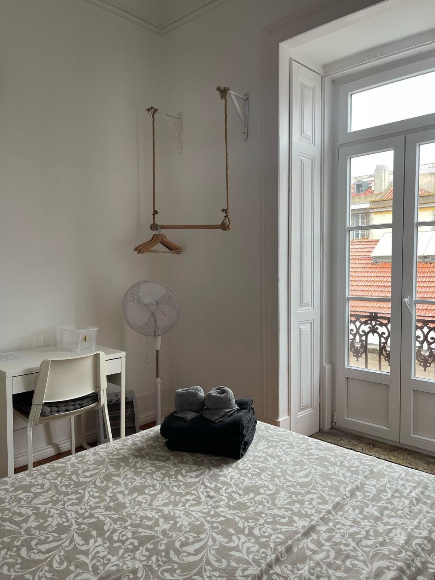 Embassy Arriaga Private Elegance Rooms In Stylish Shared Apartment Lissabon Exterior foto